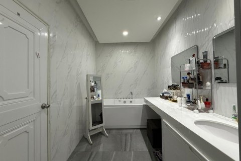 Maison à Pattaya, Thaïlande 3 chambres № 155641 - photo 22