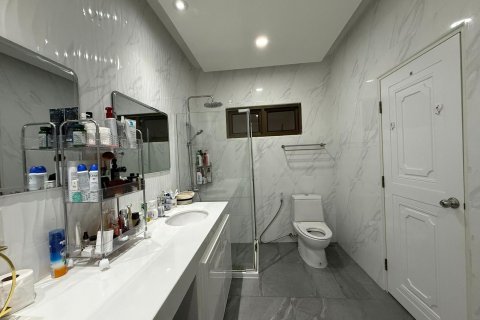 Maison à Pattaya, Thaïlande 3 chambres № 155641 - photo 21