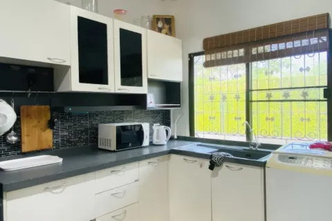 House in Pattaya, Thailand 3 bedrooms № 155639 - photo 12