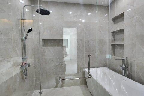 Villa in Phuket, Thailand 4 bedrooms № 155022 - photo 15