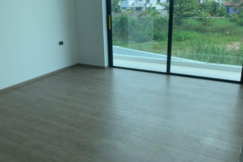 Villa in Phuket, Thailand 4 bedrooms № 155022 - photo 14