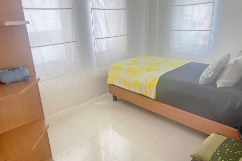 Кондоминиум с 2 спальнями в Ваттхане, Бангкок, Таиланд № 155025 - фото 8