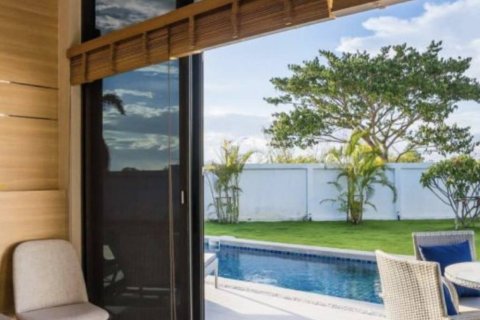 Villa in Hua Hin, Thailand 3 bedrooms № 153816 - photo 2