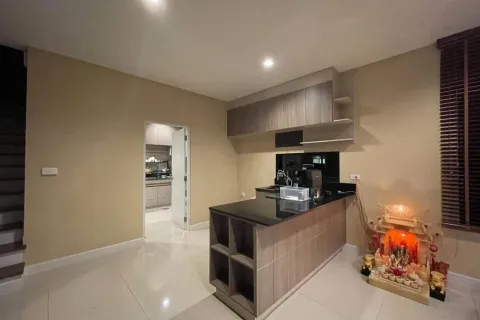 Дом в Самутпракане, Таиланд с 3 спальнями  № 154235 - фото 12