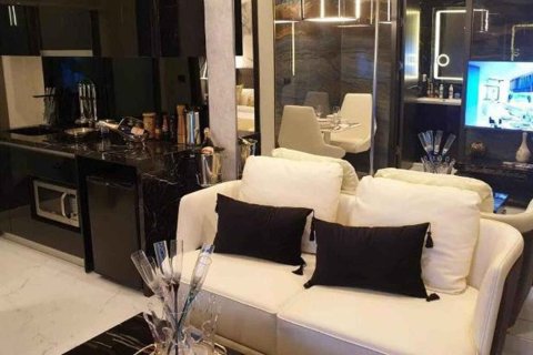 Квартира в Resell Grand Solair, Паттайя, Таиланд с 3 комнатами  № 171324