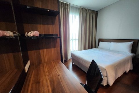 Studio in the Condo in Watthana, Bangkok, Thailand  № 161131 - photo 4