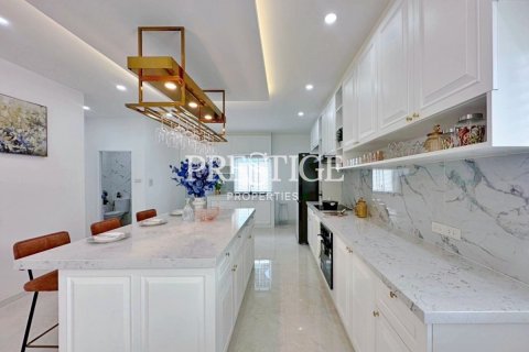 บ้านในพัทยา, ประเทศไทย 5 ห้องนอน № 198002 - รูปถ่าย 12