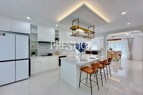 บ้านในพัทยา, ประเทศไทย 5 ห้องนอน № 198002 - รูปถ่าย 10