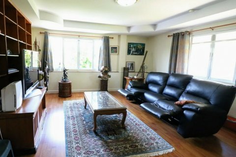 House in Chiang Mai, Thailand 4 bedrooms № 121824 - photo 9