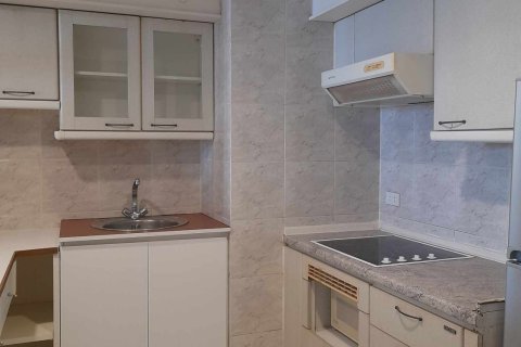 Studio in the Condo in Khlong Toei, Bangkok, Thailand  № 162031 - photo 3