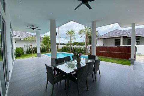 Maison à Hua Hin, Thaïlande 4 chambres № 168136 - photo 6
