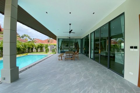 House in Hua Hin, Thailand 3 bedrooms № 168135 - photo 5