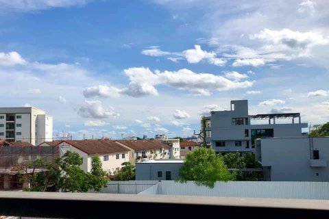 Студия в кондо в Клонг Тоэй, Бангкок, Таиланд № 150204 - фото 9