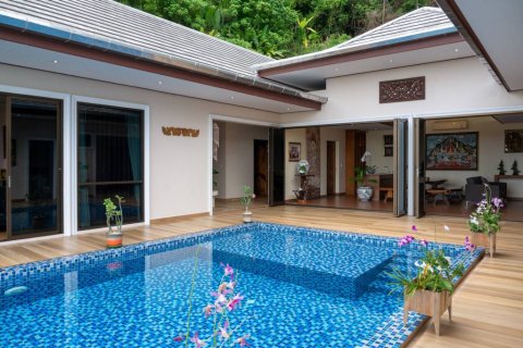 Villa in Pa Klok, Thailand 8 bedrooms № 155287 - photo 3