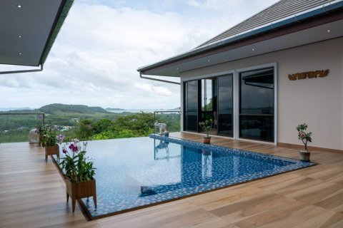 Villa in Pa Klok, Thailand 8 bedrooms № 155287 - photo 5