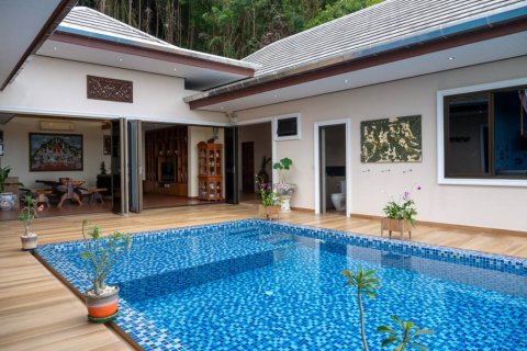 Villa in Pa Klok, Thailand 8 bedrooms № 155287 - photo 2