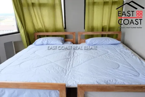 Condominio de 2 dormitorios en Jomtien Beach, Pattaya, Tailandia № 212700 - foto 12