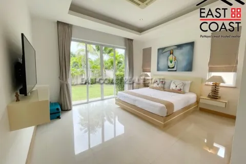 Casa de 3 dormitorios en Pattaya, Tailandia № 212697 - foto 17