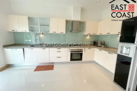 Casa de 3 dormitorios en Pattaya, Tailandia № 212697 - foto 30