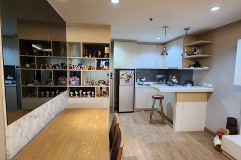 Студия в кондо в Банг Раке, Бангкок, Таиланд № 139019 - фото 4