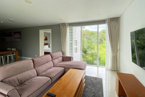 Condo in Ko Samui, Thailand, 2 bedrooms  № 134530 - photo 1