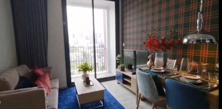 Studio in the Condo in Watthana, Bangkok, Thailand  № 160929