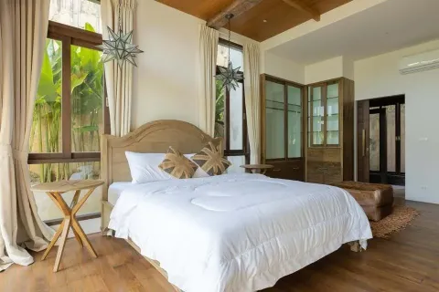 Villa in Phuket, Thailand 3 bedrooms № 160928 - photo 6