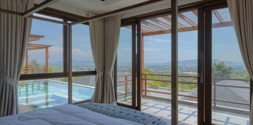 Villa in Phuket, Thailand 3 bedrooms № 160928