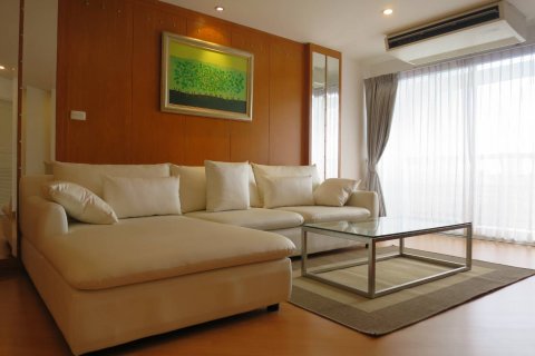 Кондоминиум с 3 спальнями в Ян Наве, Бангкок, Таиланд № 144056 - фото 1