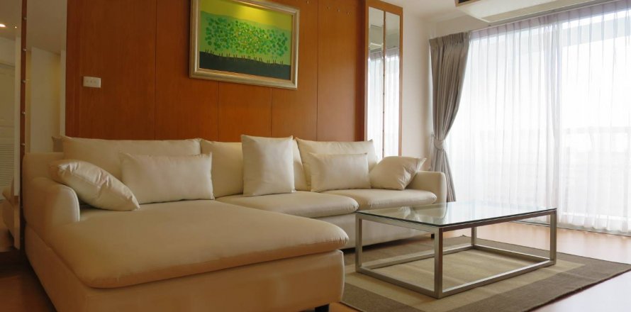 Кондоминиум с 3 спальнями в Ян Наве, Бангкок, Таиланд № 144056