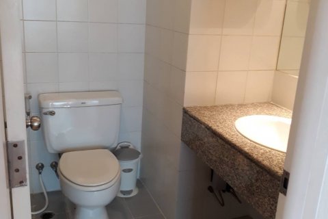 Кондоминиум с 3 спальнями в Ян Наве, Бангкок, Таиланд № 144056 - фото 18