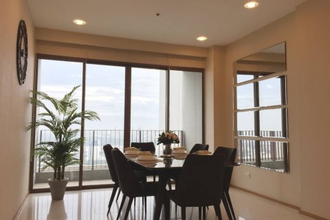 Condo in Bangkok, Thailand, 4 bedrooms  № 144054 - photo 7