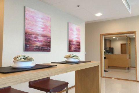 Condo in Bangkok, Thailand, 4 bedrooms  № 144054 - photo 12