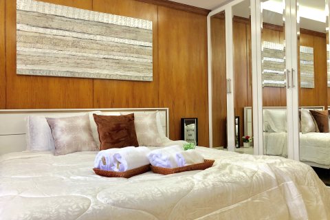 Condo in Bangkok, Thailand, 2 bedrooms  № 144051 - photo 2