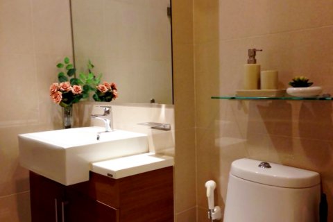 Кондоминиум с 1 спальней в Бангкоке, Таиланд № 144052 - фото 6