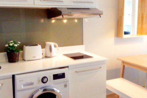 Кондоминиум с 1 спальней в Бангкоке, Таиланд № 144052 - фото 3