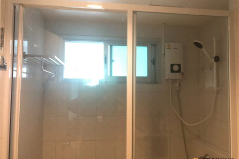 Condo in Bangkok, Thailand, 1 bedroom № 186562 - photo 6