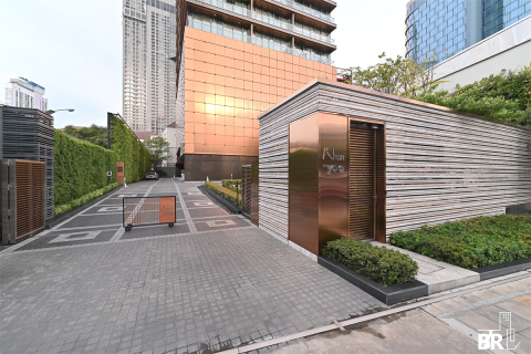 Condo in Bangkok, Thailand, 2 bedrooms № 186563 - photo 10