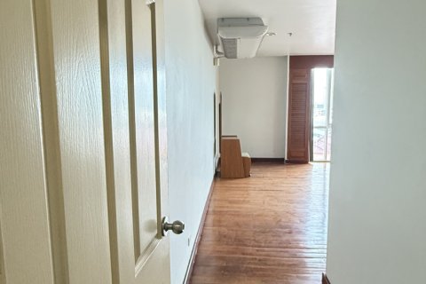 Condo à Yan Nawa, Bangkok, Thaïlande, 2 chambres  № 163402 - photo 18