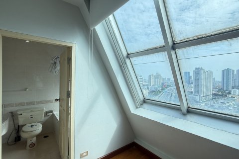 Condo à Yan Nawa, Bangkok, Thaïlande, 2 chambres  № 163402 - photo 24