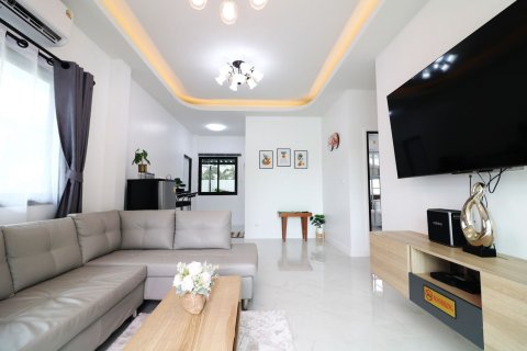 House in Khon Kaen, Thailand 3 bedrooms № 163399 - photo 7