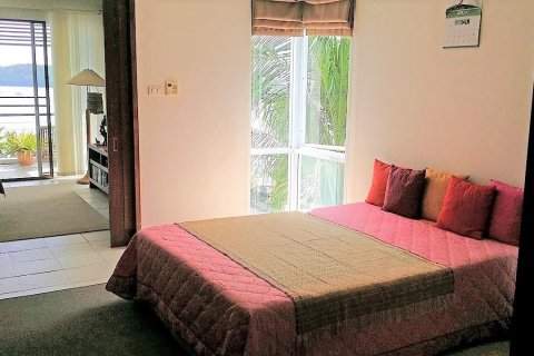 Penthouse in Pa Klok, Thailand 2 bedrooms № 146161 - photo 4