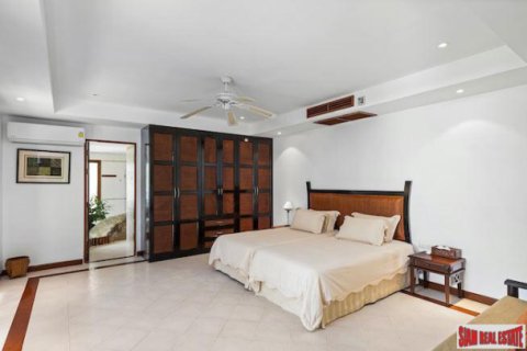 Вилла в Камале, Таиланд с 7 спальнями  № 156769 - фото 28