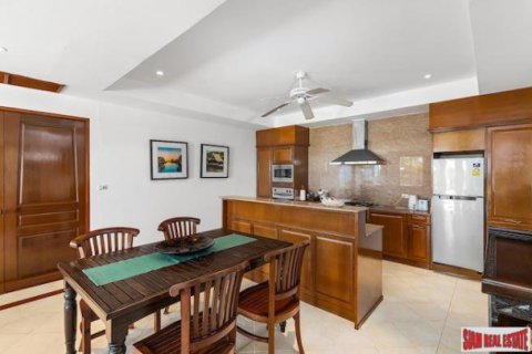 Вилла в Камале, Таиланд с 7 спальнями  № 156769 - фото 24