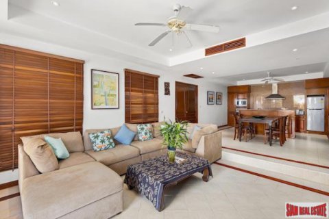 Вилла в Камале, Таиланд с 7 спальнями  № 156769 - фото 23