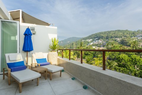 Condo in Phuket, Thailand, 2 bedrooms  № 140826 - photo 25