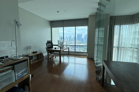 Condo à Khlong Toei, Bangkok, Thaïlande, 3 chambres  № 201305 - photo 8