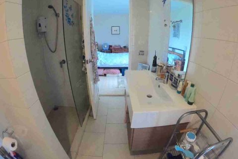 Condo in Bangkok, Thailand, 1 bedroom № 208717 - photo 4