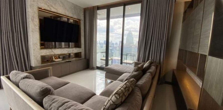 Кондоминиум с 3 спальнями в Клонг Тоэй, Бангкок, Таиланд № 134002