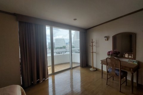 Кондоминиум с 2 спальнями в Кхлонг Сане, Бангкок, Таиланд № 134003 - фото 25